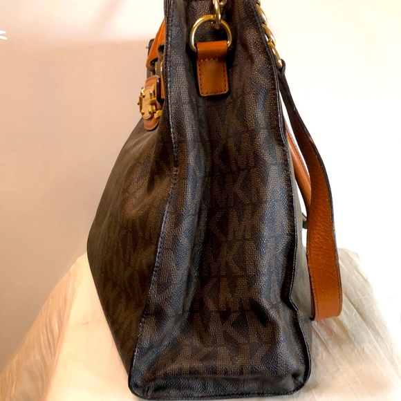 MICHAEL KORS Hamilton Signature brown satchel handbag. - Picture 9 of 16